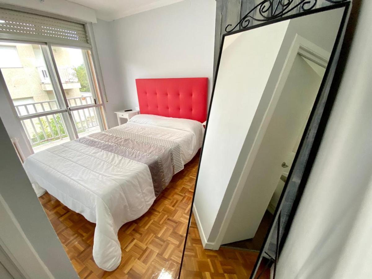 Garden Lodge Hostal Evencio Ribadavia Extérieur photo